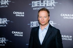 Maciej Stuhr pochwalił się nagrodą Miasta Stołecznego Warszawy i... mistrzowsko odpowiedział hejterce