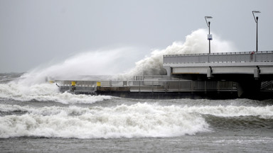 Silny sztorm na Bałtyku. Fale mogą sięgnąć nawet 9 metrów wysokości