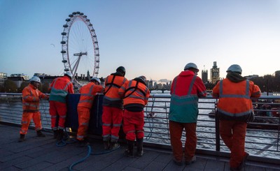 Pobrexitowe turbulencje coraz bardziej osłabiają gospodarkę Wielkiej Brytanii