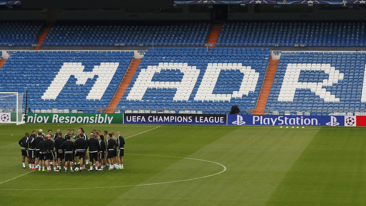 Mecz Real Madryt - Legia Warszawa odbędzie się już we wtorkowy wieczór na Santiago Bernabeu w ramach trzeciej kolejki Ligi Mistrzów. Spotkanie będzie można obejrzeć na antenie TVP1 i Canal+ od 20:45. Relację z meczu przeprowadzi także Onet i "Przegląd Sportowy".