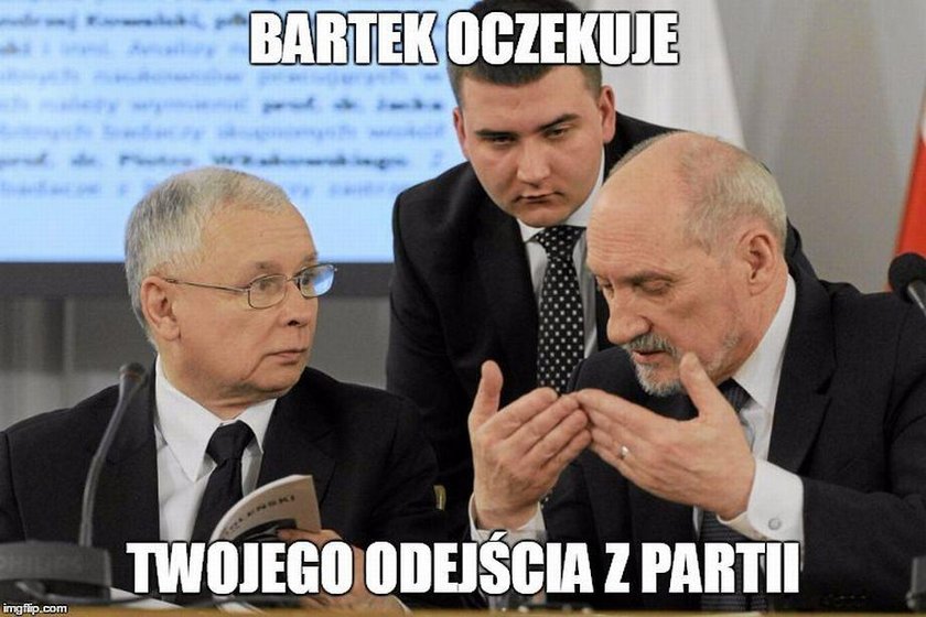 Internauci drwią z Misiewicza