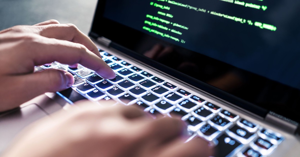 Cyberatak na Urząd Zamówień Publicznych. Co to oznacza dla toczących się przetargów?