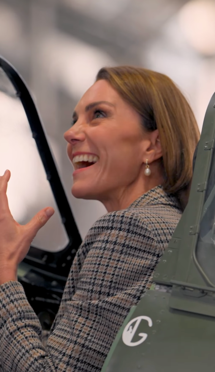 Princ George sa ukázal na verejnosti s mamou Kate.