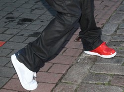 Zagadka: Czyje to obuwie?