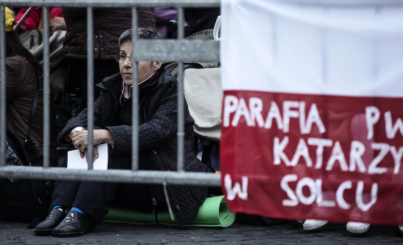 Polscy wierni w Watykanie. Fot. EPA/ANGELO CARCONI /PAP/EPA
