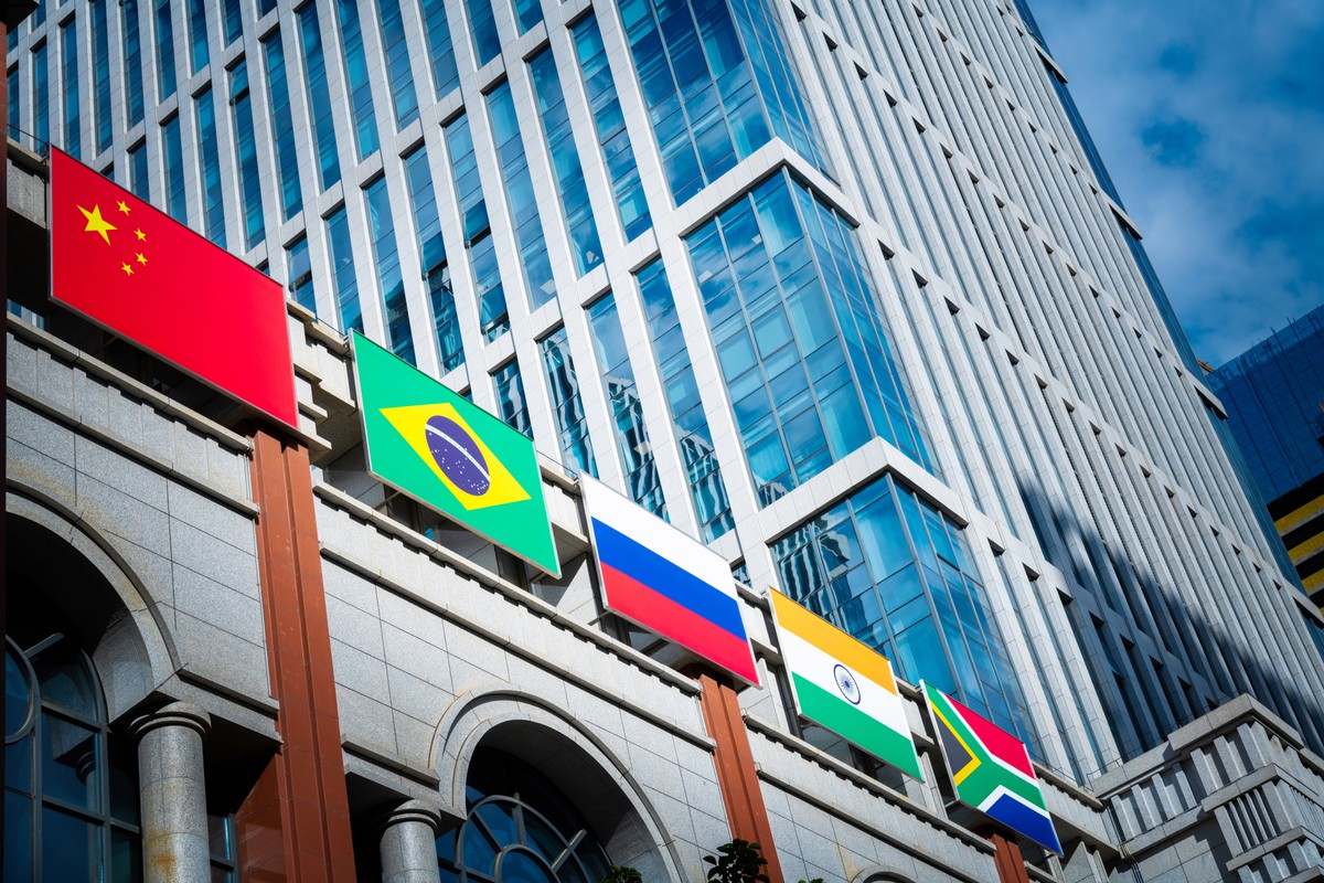 Azjatycki gigant dołącza do BRICS. Co to oznacza dla świata?