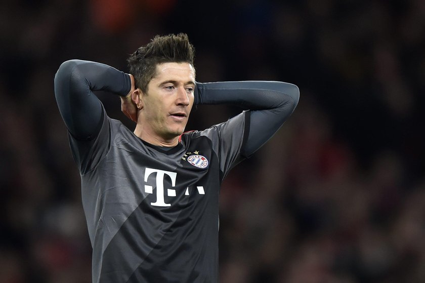 Robert Lewandowski kuszony przez Jose Mourinho i Manchester United