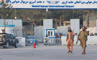 Były minister rządu w Kabulu: Ewakuacja Afgańczyków na Zachód była błędem