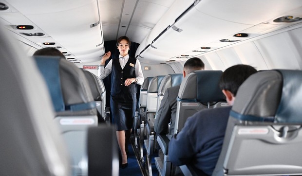 Unutrašnjost aviona ilustracija