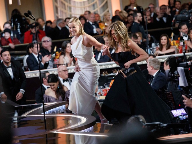Riz Viterspun i Dženifer Aniston na Zlatnom globusu 2020. godine
