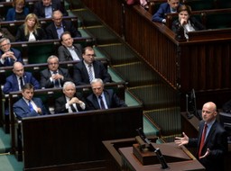 Szałamacha o budżecie na 2016: Pozwoli zrealizować nasz priorytetowy program prorodzinny