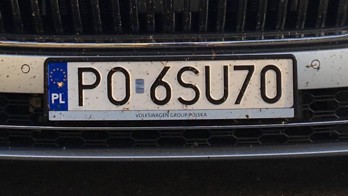 Poznań ma problem z tablicami. Prezydent wstrzymuje rejestracje aut