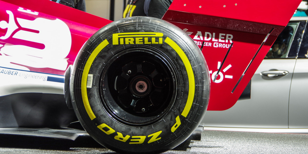 Włosi nie chcą pozwolić na przejęcie kontroli nad Pirelli przez chińskich inwestorów.