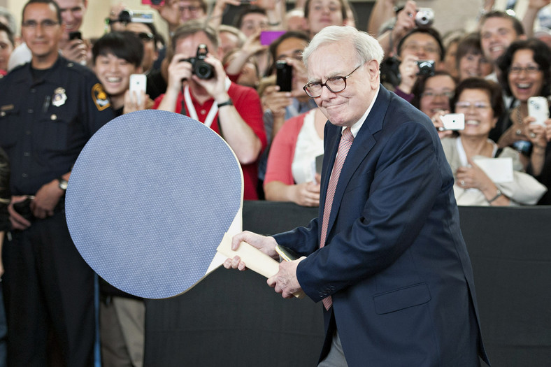 Warren Buffett podczas zjazdu akcjonariuszy Berkshire Hathaway 2012