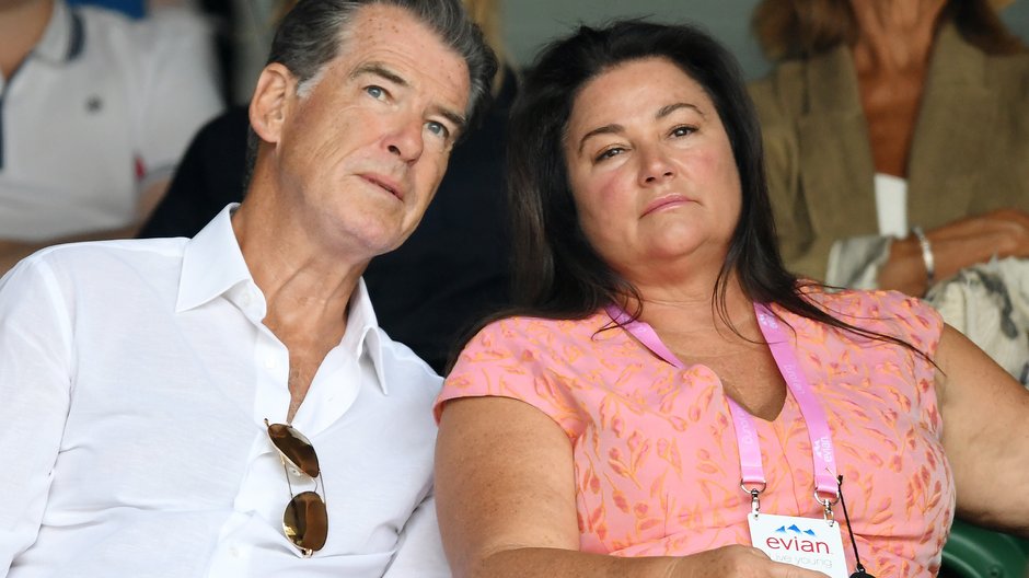 Pierce Brosnan i Keely Shaye Smith