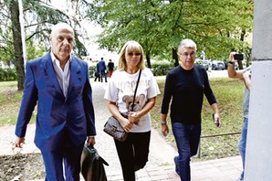 POPOVIĆEV SEF PRONAĐEN U ŠUMI "Lopov je mogao da ga otključa samo šifrom"