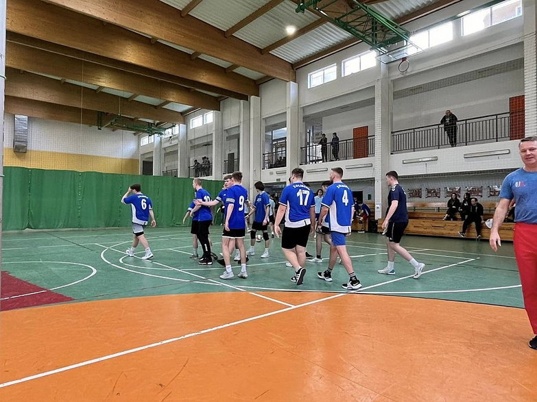 Szkolna drużyna siatkówki odniosła duży sukces, źródło: Facebook/Zespół Szkół Samochodowych i Licealnych Nr 3 im. I. J. Paderewskiego