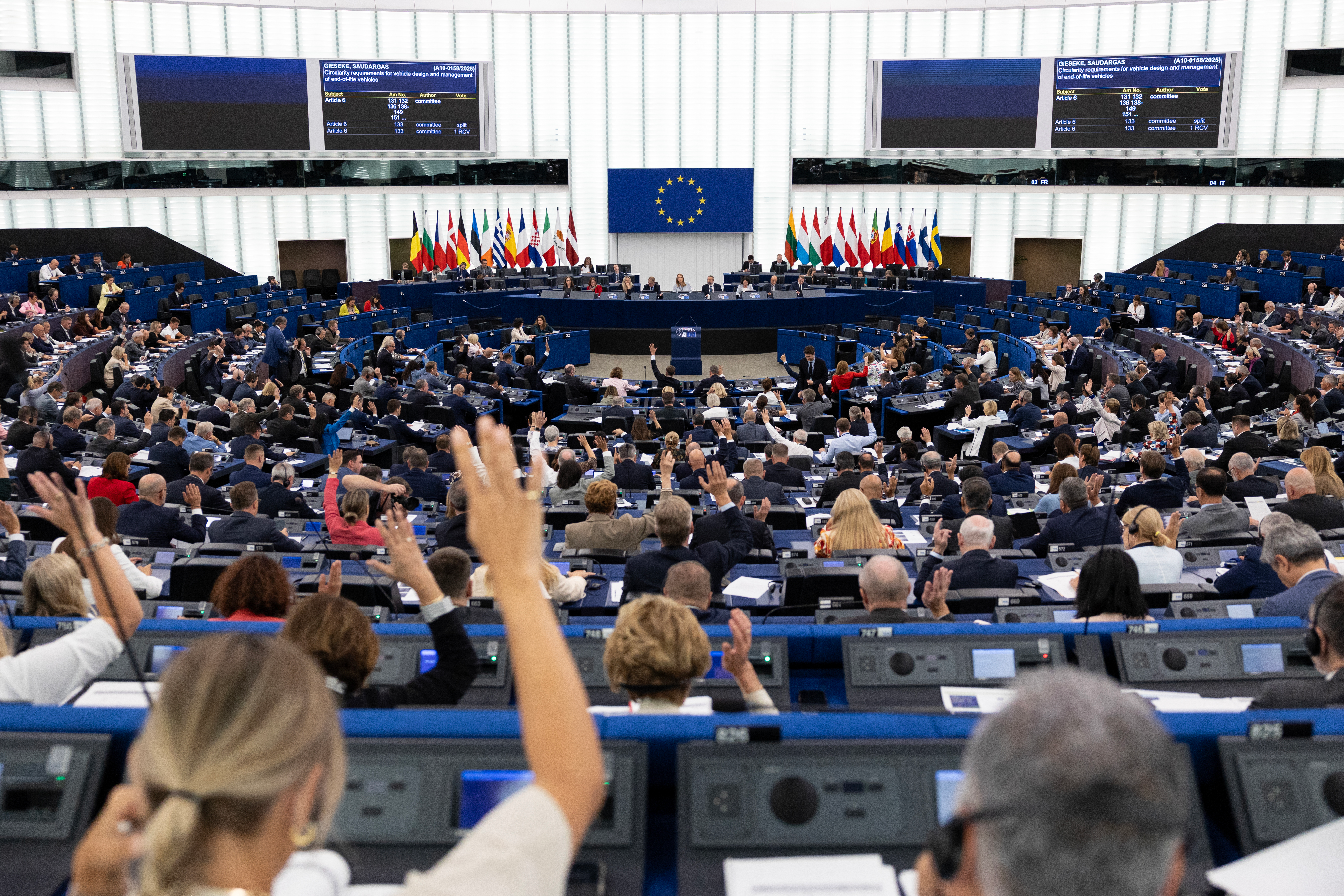 Salis: "A testa alta al voto revoca immunità nel Parlamento UE"