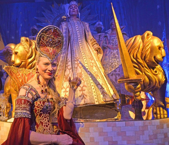 HUCZNY I PIĘKNY KARNAWAŁ W WENECJI