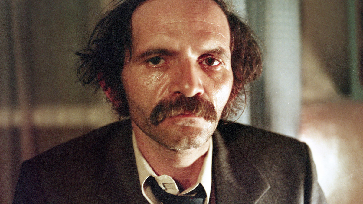 Bohdan Smoleń w filmie "Kochankowie mojej mamy" (1985)
