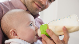Mleko modyfikowane dla noworodka - kiedy podawać? Jak przygotować mleko modyfikowane?