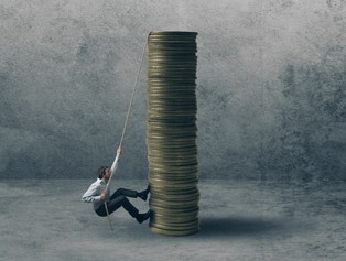 Słupy, łapówki, „aktorzy” w call center. Mroczna strona polisolokat