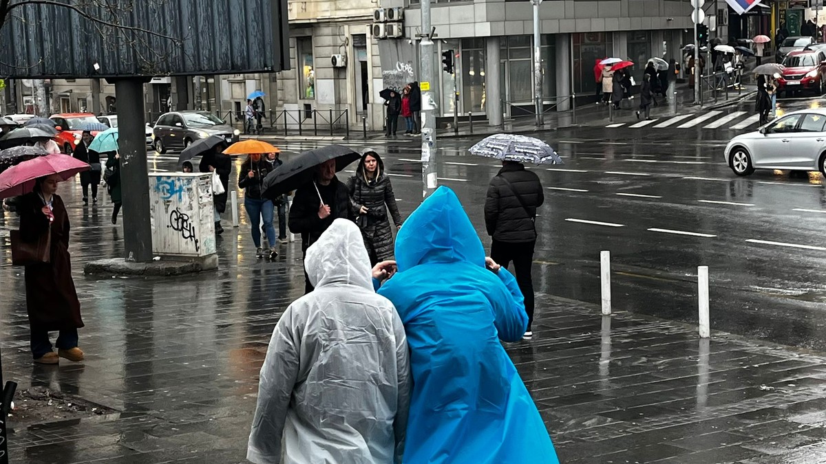 STIŽE JOŠ DRASTIČNIJE ZAHLAĐENJE Vejaće sneg, pljuštaće kao iz kabla! Ovo je prognoza za celu nedelju: RHMZ izdao HITNO upozorenje