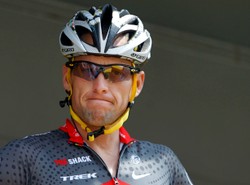 Kobiety zdradziły Armstronga. Pogrążyły go była żona i narzeczona