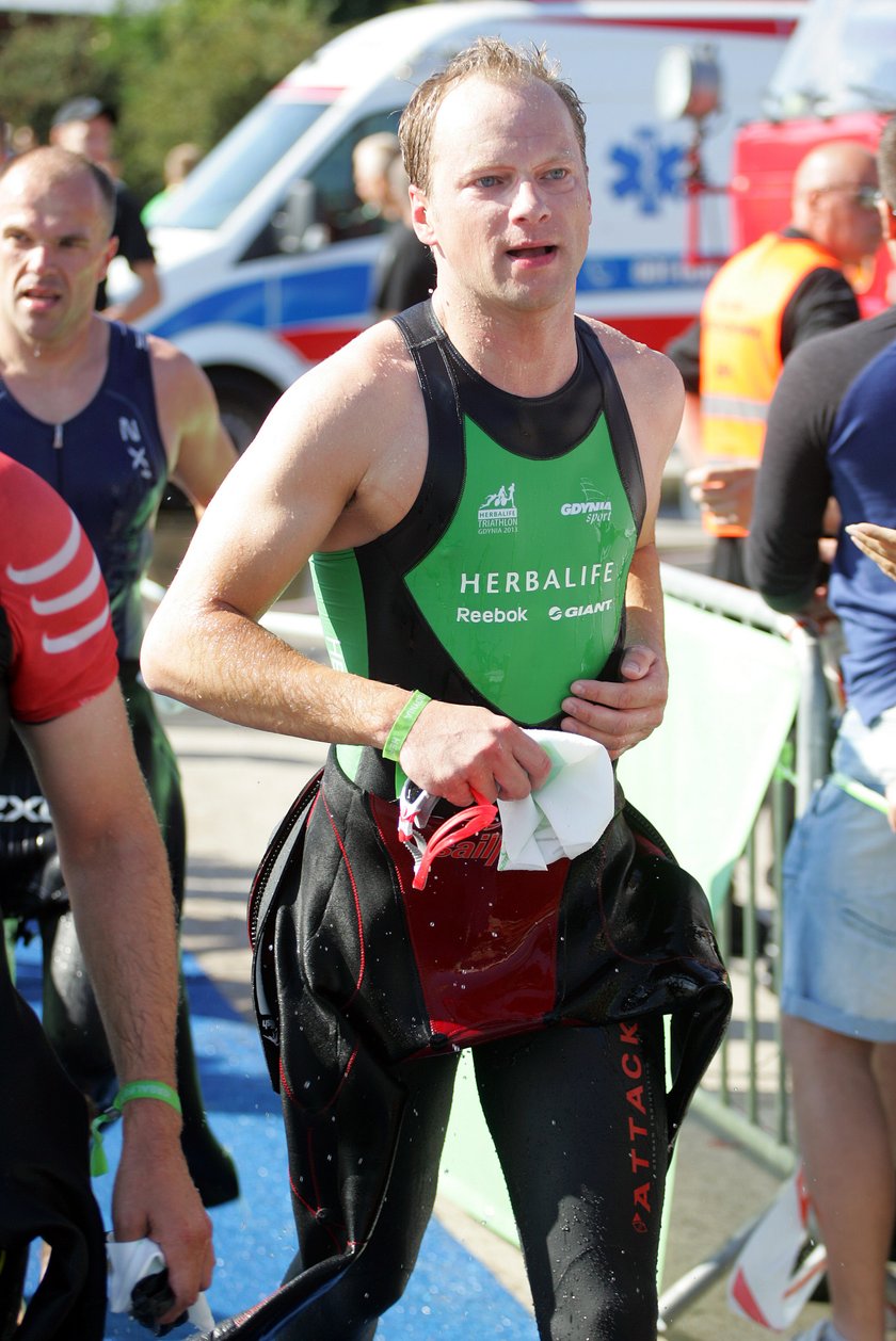 Maciej Stuhr na triathlonie w Gdyni