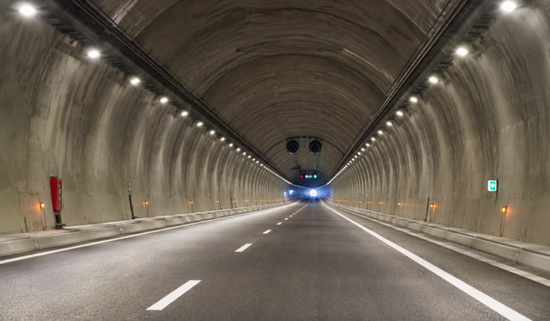  Tunel