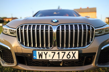 Czy samochody hybrydowe to dobre rozwiązanie na dziś? Sprawdziliśmy BMW i Toyotę