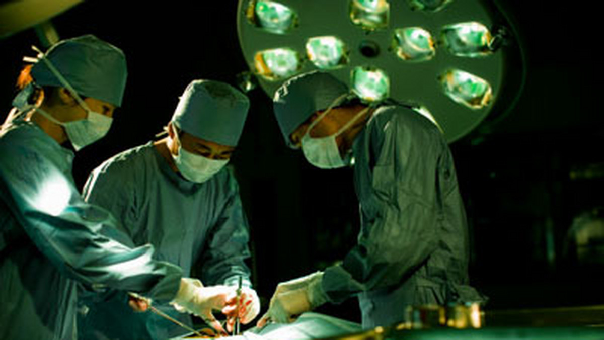 Pierwszy w Polsce zabieg wszczepienia zastawki aortalnej do innej, wszczepionej wcześniej, ale zniszczonej już przez chorobę zastawki biologicznej, przeprowadzili lekarze w Górnośląskim Centrum Medycznym w Katowicach.