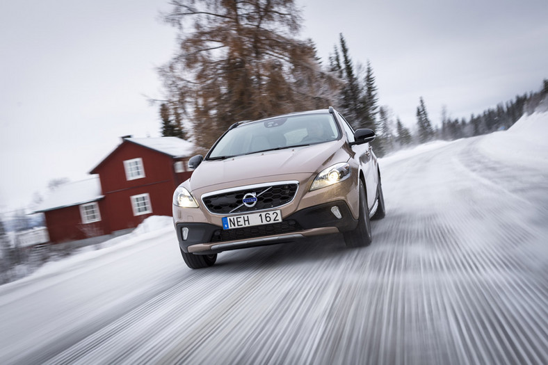 Volvo V40 Cross Country: kombi na sportowo