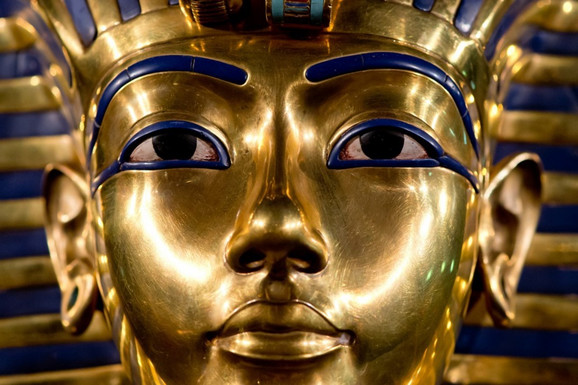 OTKRIVEN UZROK "FARAONOVE KLETVE"? Otvorili su Tutankamonovu nekropolu i svi su umrli: Evo šta se dešavalo u "UKLETOJ" GROBNICI