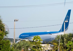 Avion Benjamina Netanjahua (arhiva)