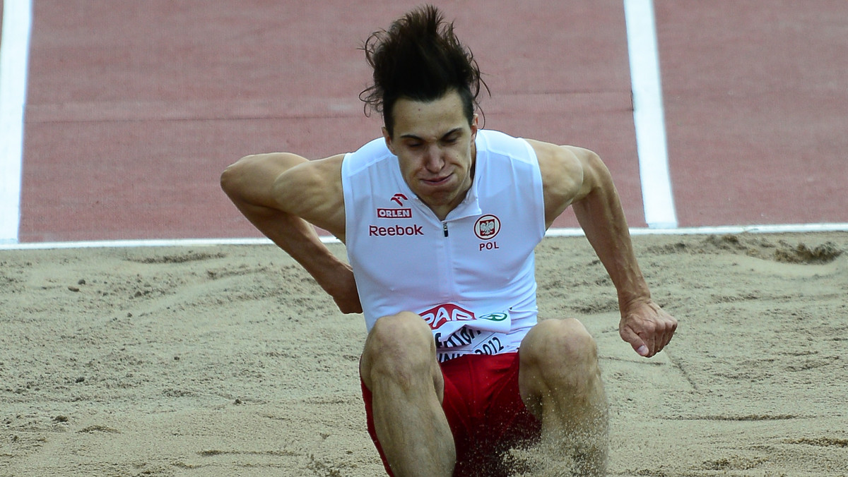 Karol Hoffmann awansował do finału trójskoku podczas halowych mistrzostw świata w lekkiej atletyce, które odbywają się w Sopocie. Polak zakwalifikował się z wynikiem 16,37 m.