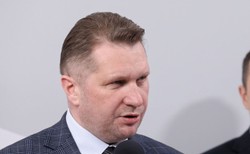 Czarnek: Niech związki nie twierdzą, że zależy im na przyszłości zawodu nauczyciela