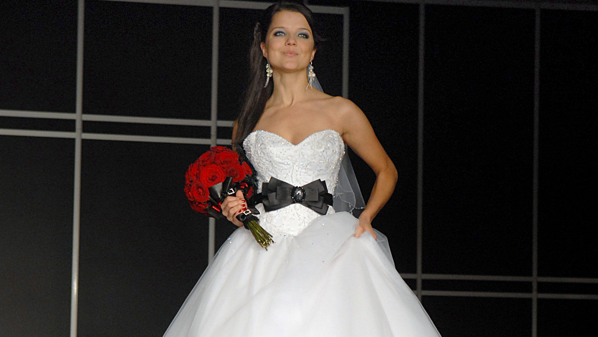 Joanna Jabłczyńska w sukni ślubnej