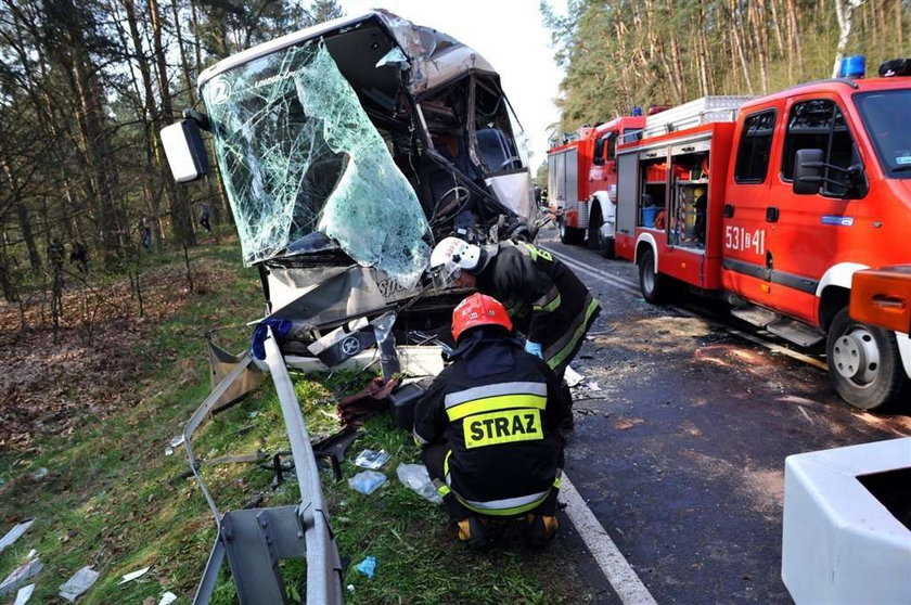 Wypadek autobusu w Zachodniopomorskiem. 25 rannych, 7 ciężko!