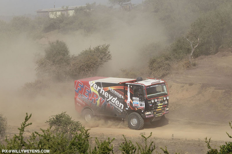 Dakar 2013: reanimowany Unimog jednak jedzie (14. etap, wyniki, galeria)