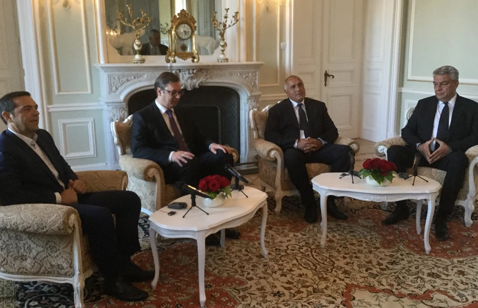 Aleksandar Vučić se sastao sa trojicom premijera
