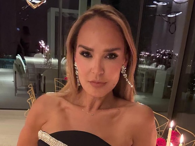 Marijana Mateus u fantastičnoj večernjoj haljini turskog brenda ostavila Dubai bez teksta