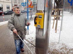 Budka telefoniczna może być niebezpieczna