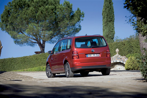 VW Touran - Nowy silnik i face lifting