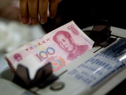 Pełzająca dewaluacja chińskiego juana