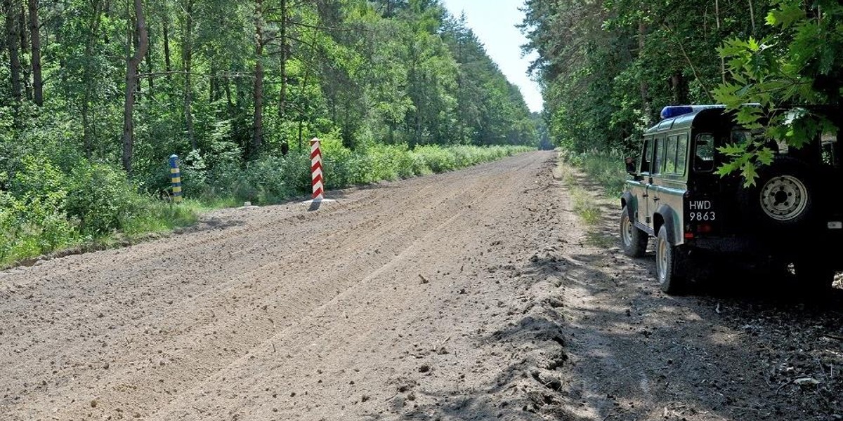 Rodzina z Iraku przeszła zieloną granicę w okolicach Lubaczowa na Podkarpaciu