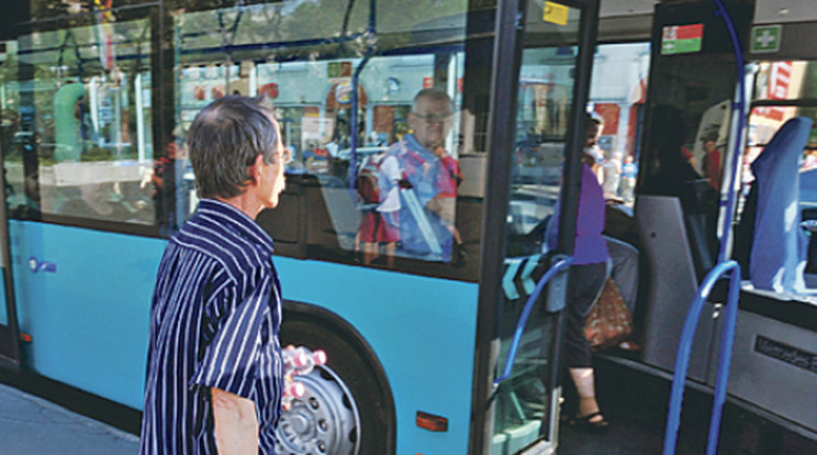 Drága mulatság lett az olcsó BKV-busz