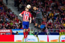 Atletico lepsze od Arsenalu, dogrywka w Salzburgu. Hiszpańsko-francuski finał Ligi Europy