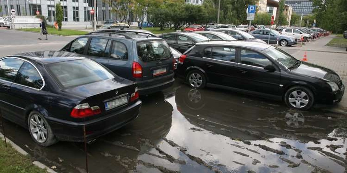 Będzie płatne parkowanie na Służewcu?