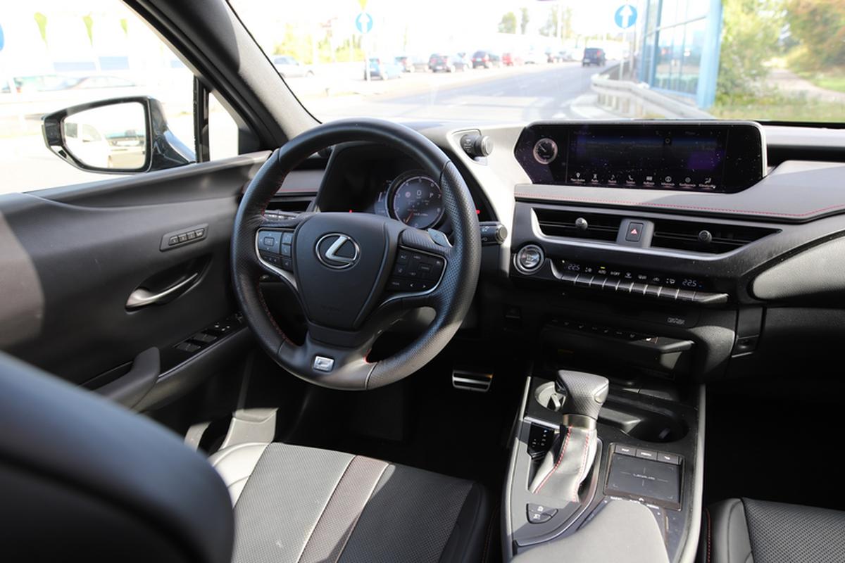 Hyundai Tucson i Lexus UX. Opinia, recenzja i porównanie